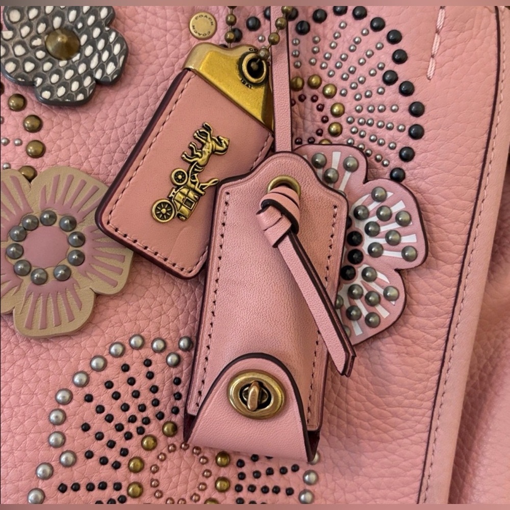 Coach 1941 Rogue 31 in Peony Pink With Roses & Rivets - Picture 2 of 12
